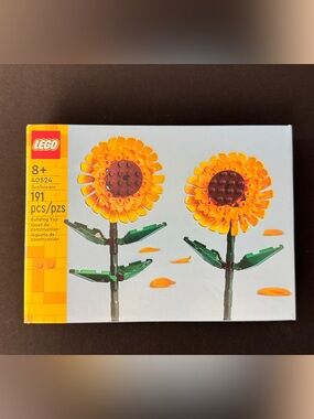 LEGO Sunflowers Floral Display - Yellow, Brown & Green-NIB -40524